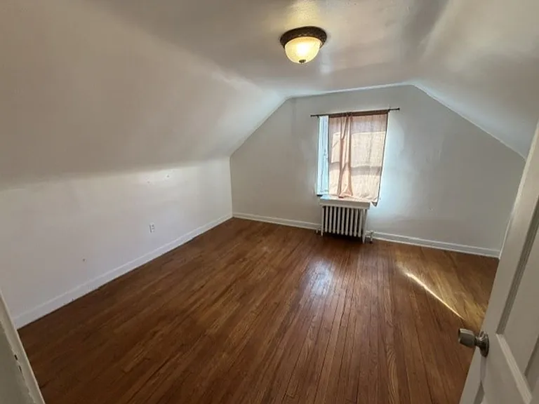 222 Wainwright Ave — Photo 19