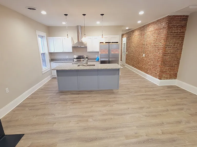 5015 Detroit Ave #1 — Photo 5
