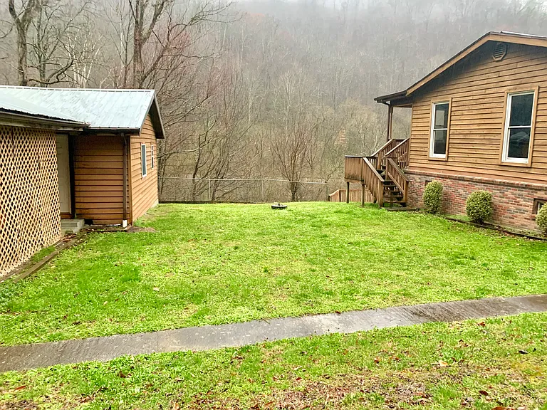 1231 Collins Hwy — Photo 12