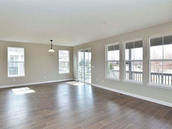 4th image of 4328 Broken Hill Cir