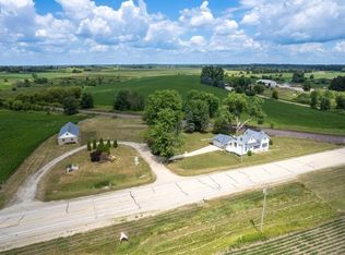 W8740 County Rd S, Beaver dam, WI 53916