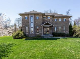 213 Hidden Glen Dr, Greenfield, IN