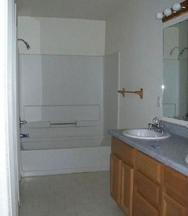 3rd image of 2988 Babbling Brook Dr