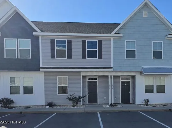 427 Sunfish Lane, Sneads Ferry, NC 28460