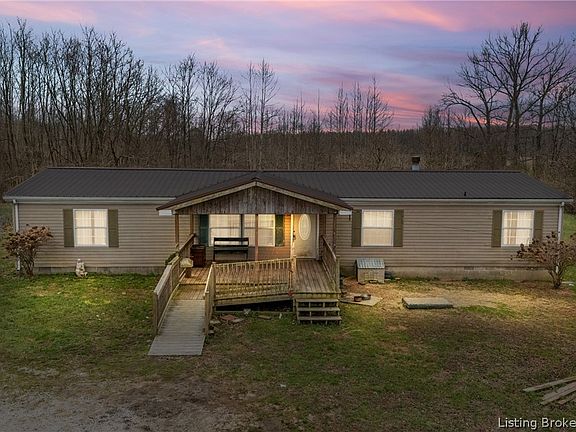 2nd image of 1619 McIntyre Road