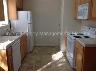 1057 N Mitchell Ave, Turlock, CA 95380