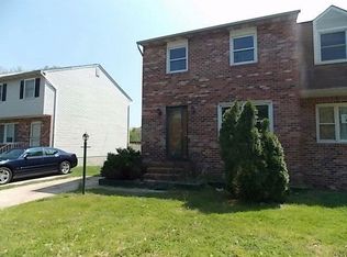 72 Bar Harbor Rd, Pasadena, MD 21122