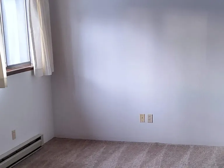 Lake Villa Apartments — Photo 47
