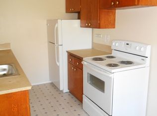 3070 SW Avalon Way APT 6, Seattle, WA 98126