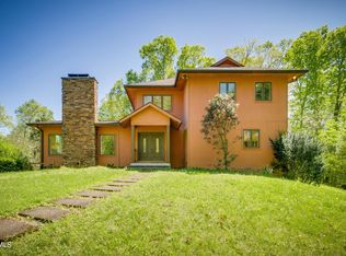 661 Rock Springs Rd, Kingsport, TN 37664