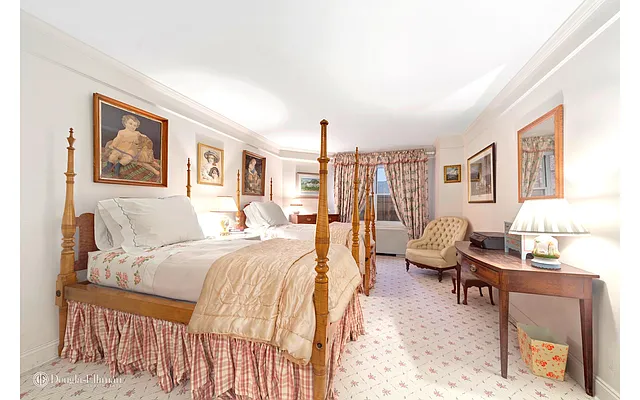 Sold by Douglas Elliman | media 19