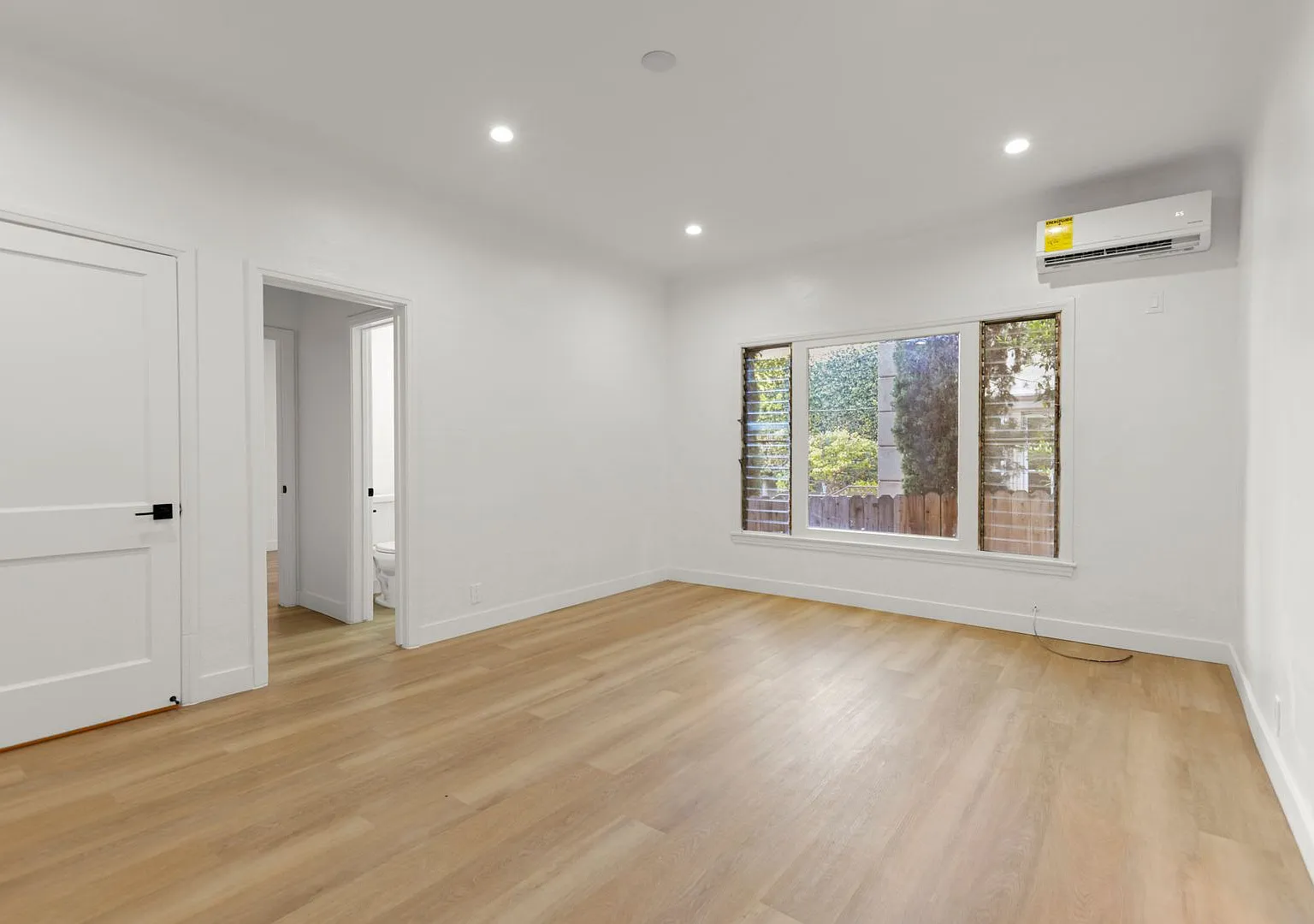 (El/Eu/Em:B) 414 N. Maple Drive — Photo 4