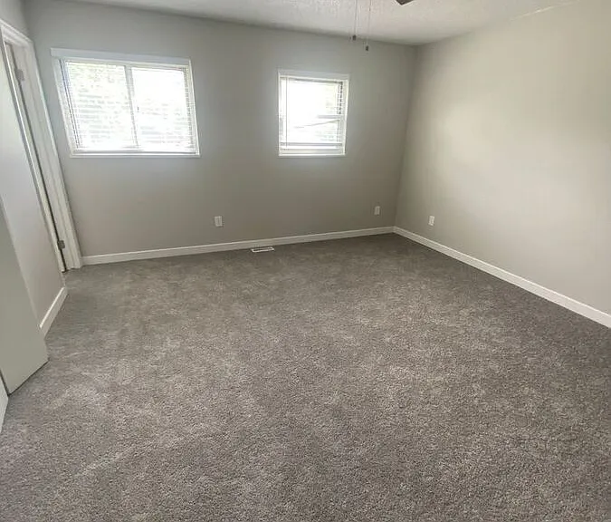 1077 S Moline St — Photo 12