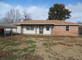 10 E Interstate Cir, Sallisaw, OK 74955
