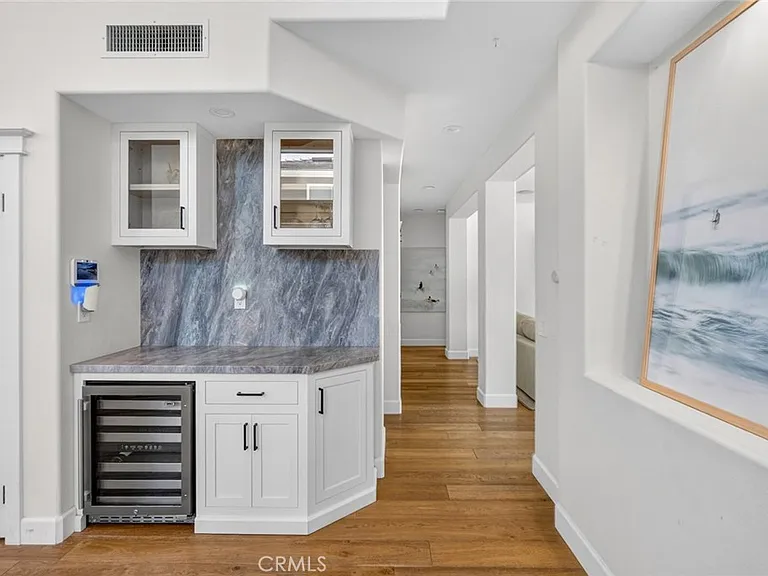 33 Brownsbury Rd — Photo 12