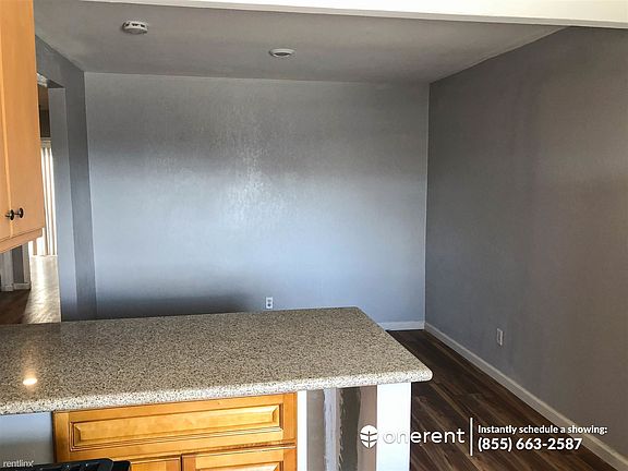 3rd image of 310 35th St APT B