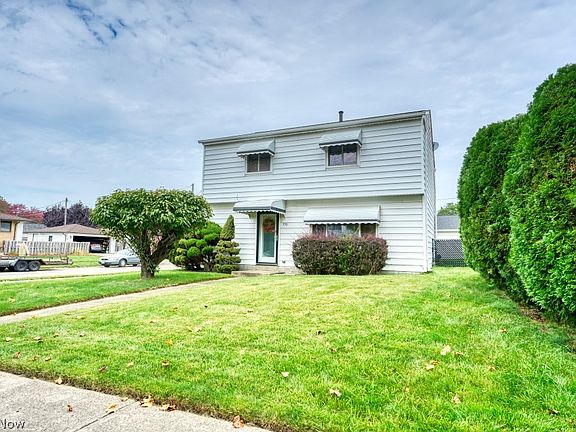 2nd image of 396 Skyview Rd