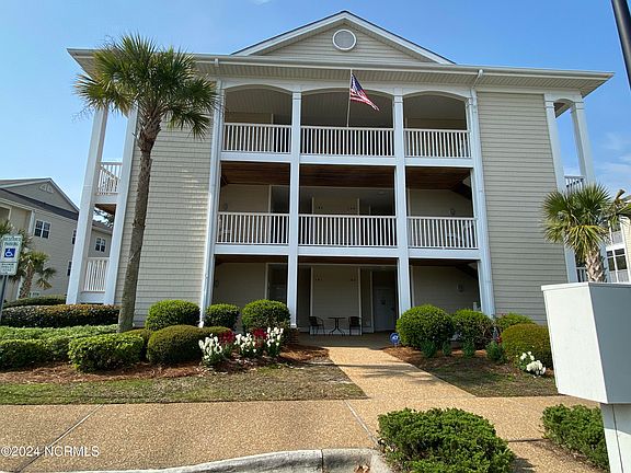 2nd image of 143 Bentgreen Drive