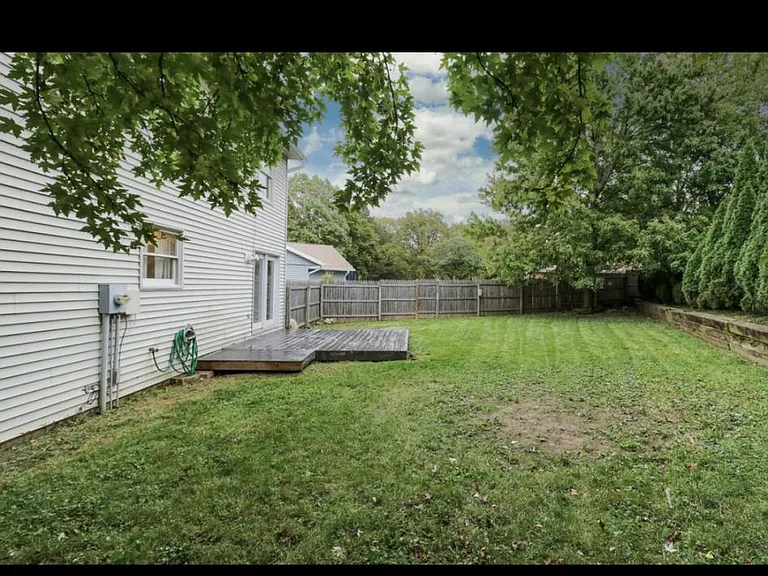 4 Haney Ct — Photo 15