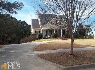 415 Highgrove Dr, Fayetteville, GA 30215