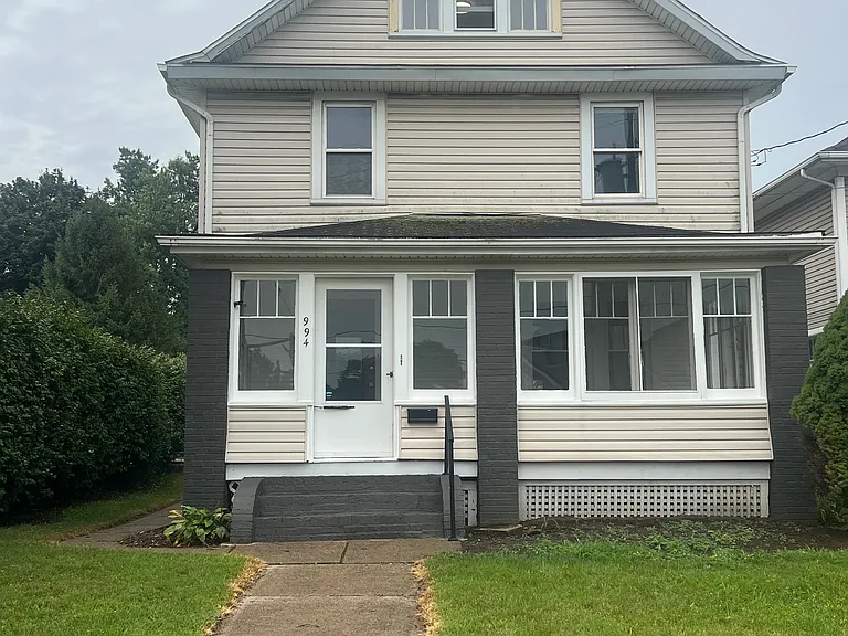 994 Wooster Rd W — Photo 1