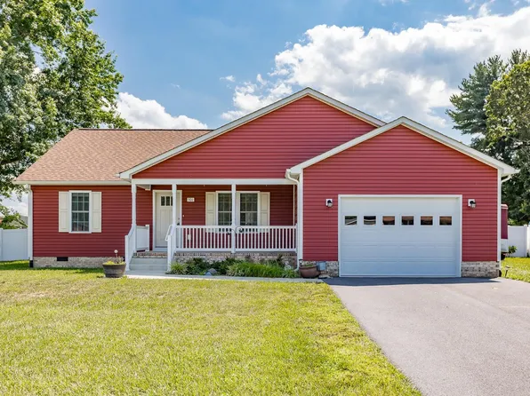 501 11th St, Grottoes, VA 24441