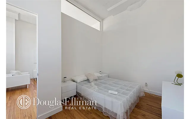 Sold by Douglas Elliman | media 16