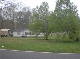 1677 Daves Creek Rd, Cumming, GA 30041