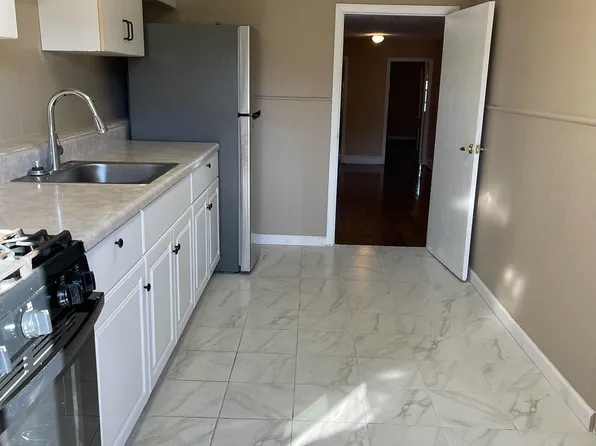 4838 Spruce St, Philadelphia, PA 19139