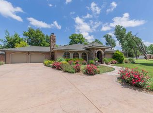 905 S Mobeetie St, Wheeler, TX 79096