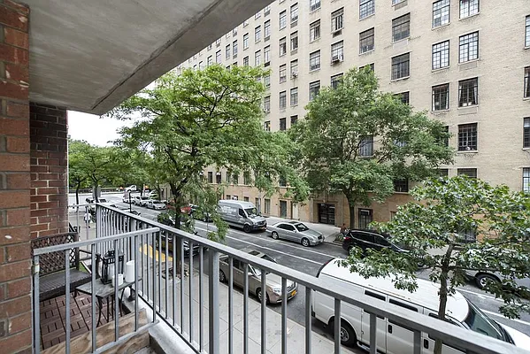 Rented by Bold New York | media 7