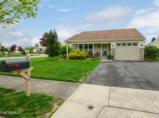 58 Normanton Ave, Manchester, NJ 08759