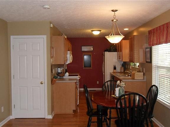 4th image of 6424 Walden Ponds Cir