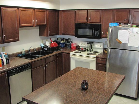 5th image of 1834 S Rose Cir
