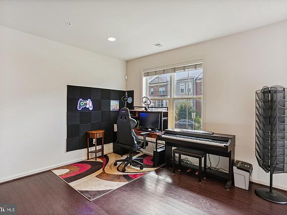 4th image of 13955 Estuary Dr