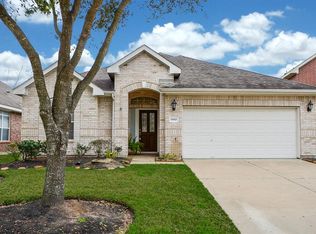 19810 Shore Meadows Ln, Richmond, TX 77407