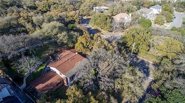1st image of 4901 Southcrest Dr