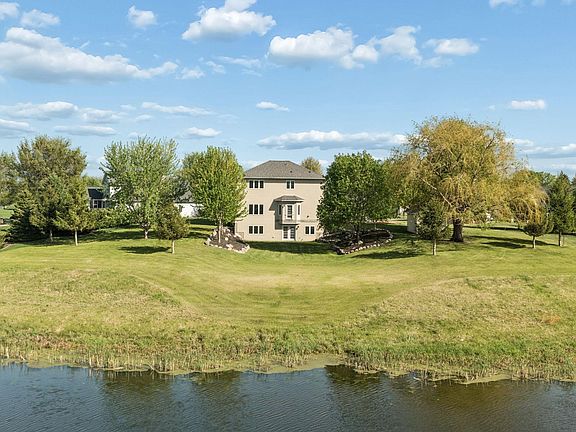 2nd image of 2031 Louden Ave N