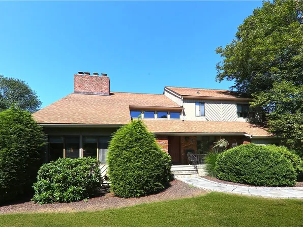 4 Cheyenne Court, Katonah, NY 10536