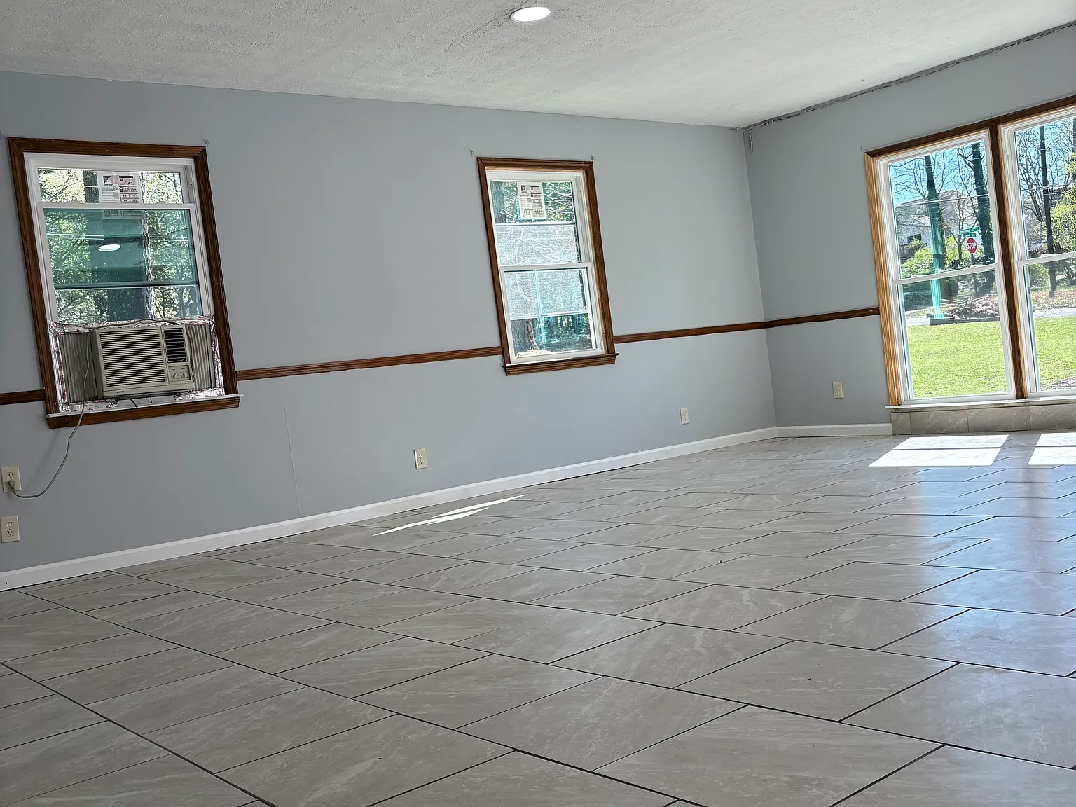3 bed, 1580 sqft, $1,850 — Photo 3