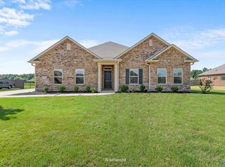 142 Tango Dr, Meridianville, AL 35759