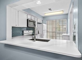 9601 Forest Ln APT 422, Dallas, TX 75243