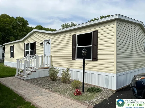 342 Phme South Dr, East Stroudsburg, PA 18302