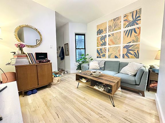 5th image of 467 W 164th St #2R