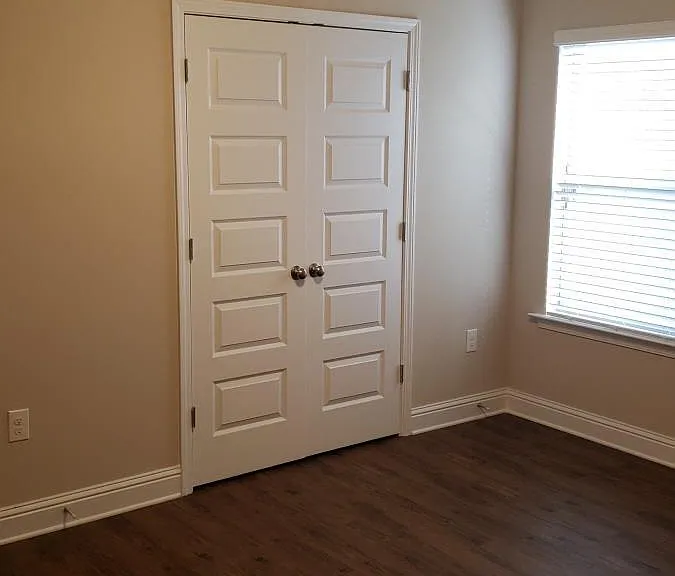 24490 Kipling Ct — Photo 17