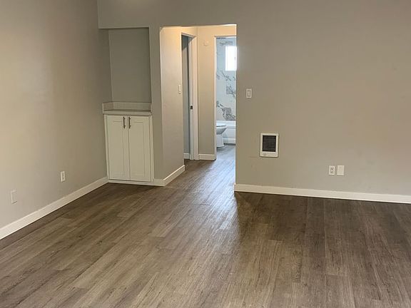 2nd image of 4021 32nd St #9