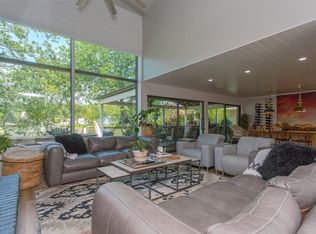 12 Summit Rdg, Malakoff, TX 75148