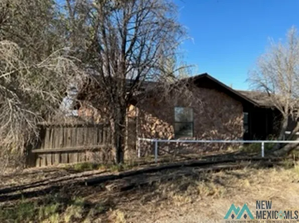 4 N Sundown Trl, Artesia, NM 88210
