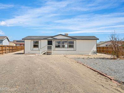 863 Jennys Ln, Fernley, NV, 89408
