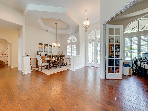 4th image of 3373 Bellington Dr